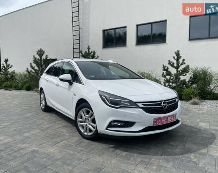 Білий Опель Астра, об'ємом двигуна 1.6 л та пробігом 219 тис. км за 9500 $, фото 1 на Automoto.ua