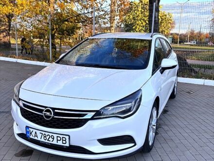 Білий Опель Астра, об'ємом двигуна 1.6 л та пробігом 205 тис. км за 9550 $, фото 1 на Automoto.ua