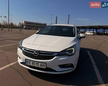 Белый Опель Астра, объемом двигателя 1.6 л и пробегом 212 тыс. км за 10500 $, фото 1 на Automoto.ua