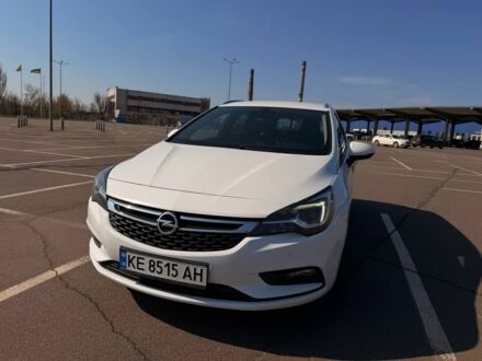 Белый Опель Астра, объемом двигателя 1.6 л и пробегом 212 тыс. км за 11250 $, фото 1 на Automoto.ua