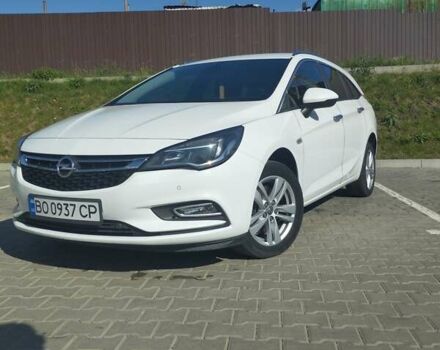 Белый Опель Астра, объемом двигателя 1.6 л и пробегом 211 тыс. км за 10200 $, фото 1 на Automoto.ua