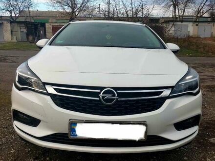 Опель Астра 2018 у Дніпро (Дніпропетровську) на Automoto.ua Білий Опель Астра, об'ємом двигуна 16 л та пробігом 158 тис. км за 12400 $, фото 1 на Automoto.ua