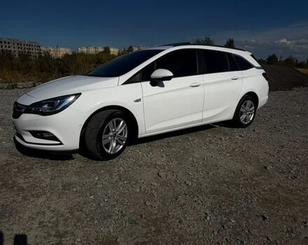 Белый Опель Астра, объемом двигателя 1.6 л и пробегом 236 тыс. км за 10800 $, фото 1 на Automoto.ua