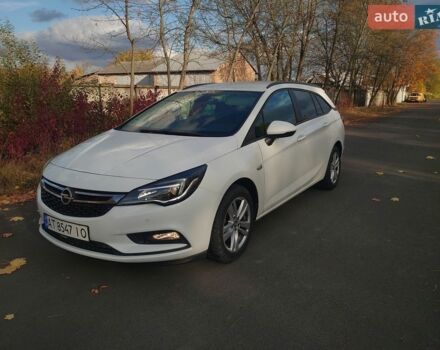 Белый Опель Астра, объемом двигателя 1.6 л и пробегом 274 тыс. км за 10700 $, фото 1 на Automoto.ua