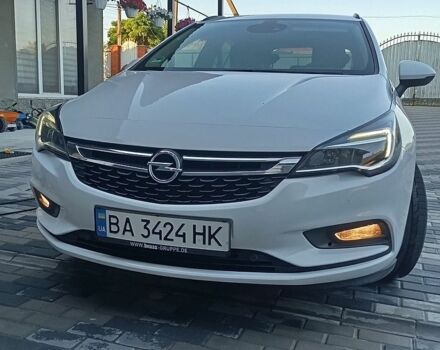 Белый Опель Астра, объемом двигателя 1.6 л и пробегом 109 тыс. км за 12000 $, фото 1 на Automoto.ua