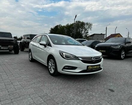 Білий Опель Астра, об'ємом двигуна 1.4 л та пробігом 196 тис. км за 10307 $, фото 1 на Automoto.ua