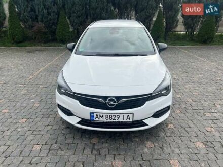Опель Астра 2021 в Житомире на Automoto.ua Белый Опель Астра, объемом двигателя 1.5 л и пробегом 228 тыс. км за 11900 $, фото 1 на Automoto.ua
