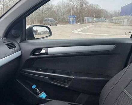 Бежевый Опель Астра, объемом двигателя 1.4 л и пробегом 244 тыс. км за 4600 $, фото 2 на Automoto.ua