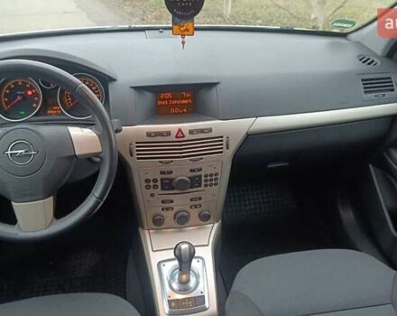 Бежевый Опель Астра, объемом двигателя 1.6 л и пробегом 245 тыс. км за 5350 $, фото 14 на Automoto.ua