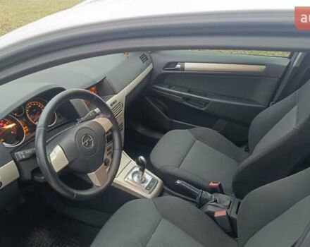 Бежевый Опель Астра, объемом двигателя 1.6 л и пробегом 245 тыс. км за 5350 $, фото 13 на Automoto.ua