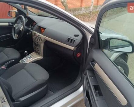 Бежевый Опель Астра, объемом двигателя 1.6 л и пробегом 245 тыс. км за 5350 $, фото 18 на Automoto.ua