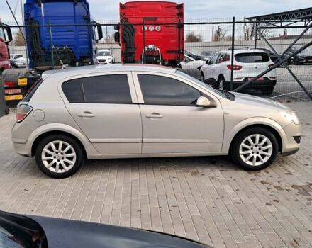 Опель Астра 2008 в Червонограде на Automoto.ua Бежевый Опель Астра, объемом двигателя 1.6 л и пробегом 340 тыс. км за 4600 $, фото 3 на Automoto.ua