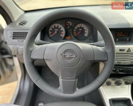 Бежевый Опель Астра, объемом двигателя 1.4 л и пробегом 45 тыс. км за 6300 $, фото 26 на Automoto.ua