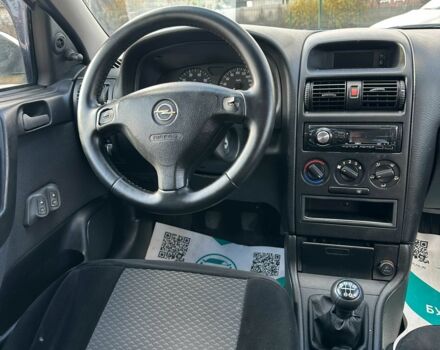 Бежевый Опель Астра, объемом двигателя 1.4 л и пробегом 380 тыс. км за 2700 $, фото 6 на Automoto.ua