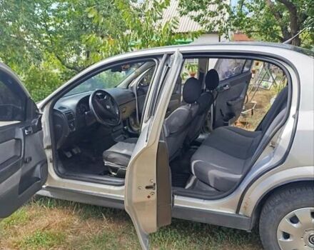 Бежевый Опель Астра, объемом двигателя 1.36 л и пробегом 194 тыс. км за 3500 $, фото 4 на Automoto.ua