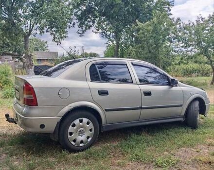 Бежевый Опель Астра, объемом двигателя 1.36 л и пробегом 194 тыс. км за 3500 $, фото 1 на Automoto.ua