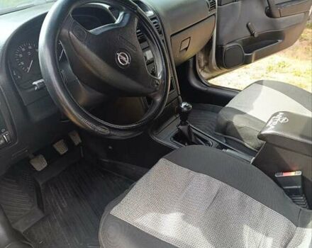 Бежевый Опель Астра, объемом двигателя 1.36 л и пробегом 194 тыс. км за 3500 $, фото 5 на Automoto.ua