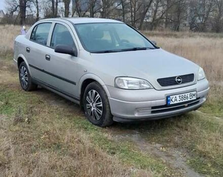 Бежевый Опель Астра, объемом двигателя 1.6 л и пробегом 213 тыс. км за 3800 $, фото 3 на Automoto.ua