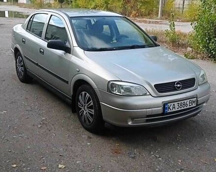 Бежевый Опель Астра, объемом двигателя 1.6 л и пробегом 210 тыс. км за 4000 $, фото 2 на Automoto.ua