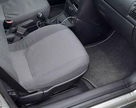 Бежевый Опель Астра, объемом двигателя 1.6 л и пробегом 213 тыс. км за 3800 $, фото 8 на Automoto.ua