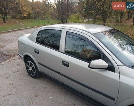Бежевий Опель Астра, об'ємом двигуна 1.4 л та пробігом 290 тис. км за 2900 $, фото 2 на Automoto.ua