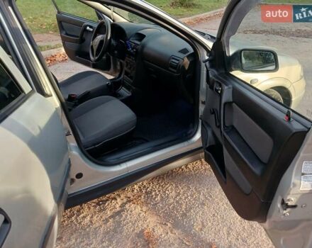 Бежевий Опель Астра, об'ємом двигуна 1.4 л та пробігом 290 тис. км за 2900 $, фото 16 на Automoto.ua