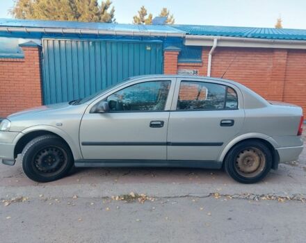 Бежевый Опель Астра, объемом двигателя 1.4 л и пробегом 210 тыс. км за 3000 $, фото 2 на Automoto.ua