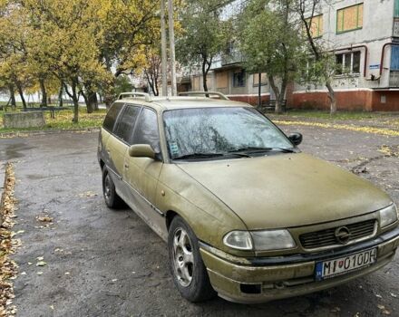 Бежевый Опель Астра, объемом двигателя 1.6 л и пробегом 300 тыс. км за 1051 $, фото 2 на Automoto.ua