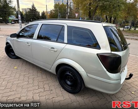 Бежевый Опель Астра, объемом двигателя 1.7 л и пробегом 292 тыс. км за 4999 $, фото 4 на Automoto.ua