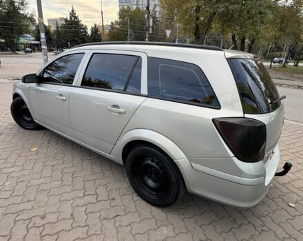 Бежевый Опель Астра, объемом двигателя 1.7 л и пробегом 292 тыс. км за 4999 $, фото 4 на Automoto.ua