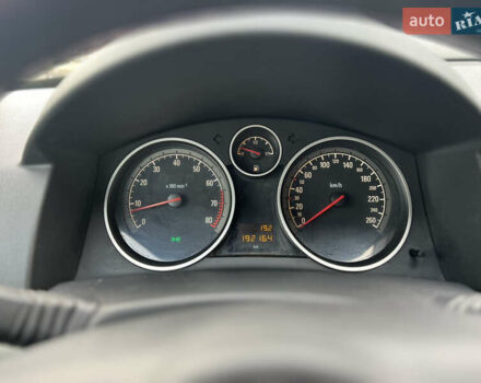 Бежевий Опель Астра, об'ємом двигуна 1.6 л та пробігом 193 тис. км за 4300 $, фото 6 на Automoto.ua