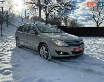 Бежевый Опель Астра, объемом двигателя 0 л и пробегом 212 тыс. км за 4950 $, фото 3 на Automoto.ua