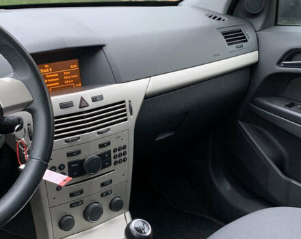 Бежевий Опель Астра, об'ємом двигуна 1.6 л та пробігом 160 тис. км за 5600 $, фото 38 на Automoto.ua