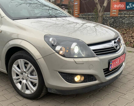 Бежевий Опель Астра, об'ємом двигуна 1.6 л та пробігом 160 тис. км за 5600 $, фото 9 на Automoto.ua