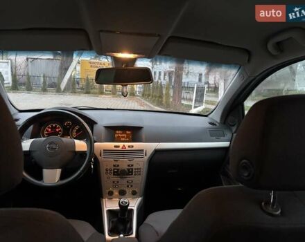 Бежевий Опель Астра, об'ємом двигуна 1.6 л та пробігом 210 тис. км за 4850 $, фото 17 на Automoto.ua
