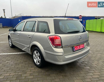 Бежевий Опель Астра, об'ємом двигуна 1.6 л та пробігом 212 тис. км за 5850 $, фото 6 на Automoto.ua
