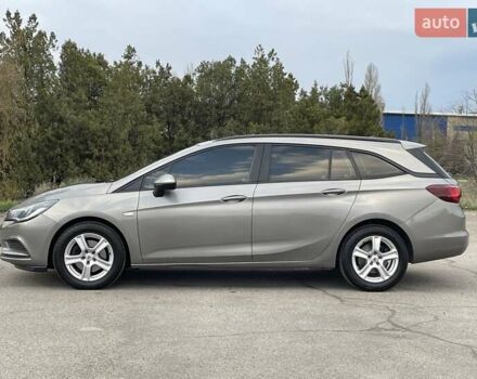 Бежевый Опель Астра, объемом двигателя 1.6 л и пробегом 158 тыс. км за 9700 $, фото 6 на Automoto.ua