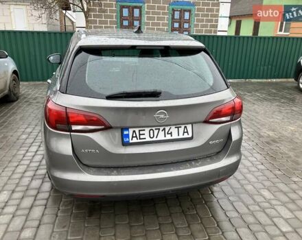 Бежевый Опель Астра, объемом двигателя 1.6 л и пробегом 184 тыс. км за 11200 $, фото 5 на Automoto.ua