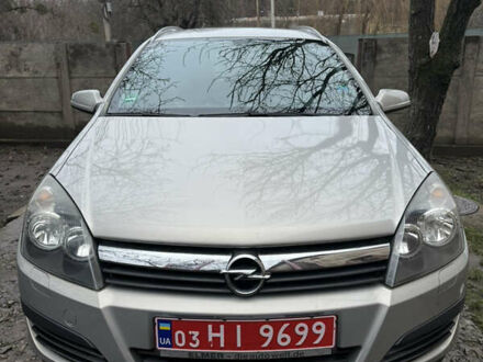 Бежевый Опель Астра, объемом двигателя 1.6 л и пробегом 219 тыс. км за 4900 $, фото 1 на Automoto.ua