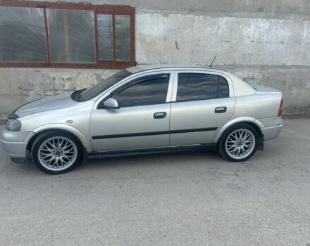 Бежевий Опель Астра, об'ємом двигуна 1.6 л та пробігом 333 тис. км за 2505 $, фото 1 на Automoto.ua