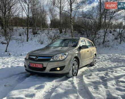 Бежевый Опель Астра, объемом двигателя 0 л и пробегом 212 тыс. км за 4950 $, фото 1 на Automoto.ua