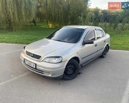 Бежевый Опель Астра, объемом двигателя 1.6 л и пробегом 270 тыс. км за 3400 $, фото 1 на Automoto.ua