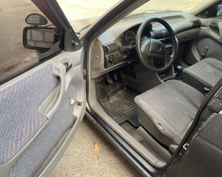 Чорний Опель Астра, об'ємом двигуна 1.6 л та пробігом 256 тис. км за 1400 $, фото 10 на Automoto.ua