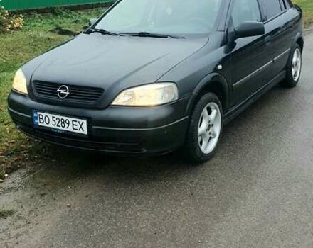 Черный Опель Астра, объемом двигателя 1.6 л и пробегом 171 тыс. км за 2199 $, фото 2 на Automoto.ua