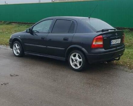 Черный Опель Астра, объемом двигателя 1.6 л и пробегом 171 тыс. км за 2199 $, фото 3 на Automoto.ua