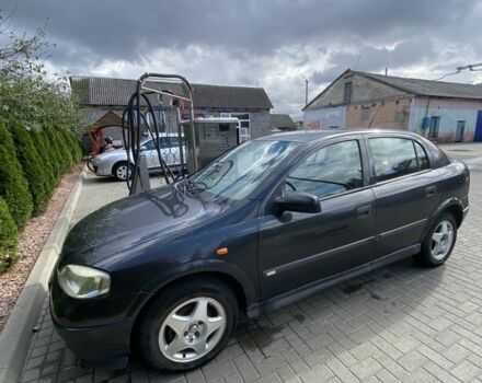 Черный Опель Астра, объемом двигателя 1.6 л и пробегом 276 тыс. км за 2500 $, фото 2 на Automoto.ua