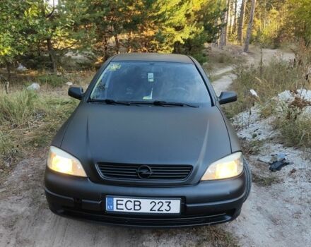 Чорний Опель Астра, об'ємом двигуна 1.8 л та пробігом 380 тис. км за 1500 $, фото 1 на Automoto.ua