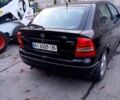 Черный Опель Астра, объемом двигателя 1.6 л и пробегом 380 тыс. км за 2800 $, фото 2 на Automoto.ua