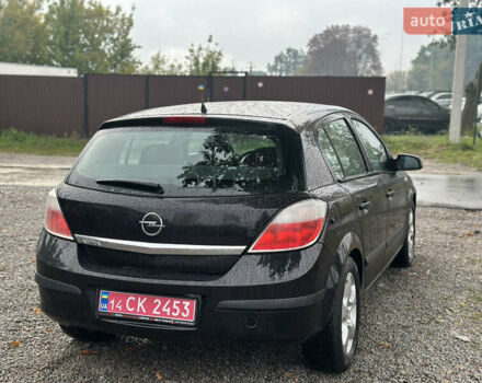 Черный Опель Астра, объемом двигателя 1.4 л и пробегом 212 тыс. км за 5200 $, фото 9 на Automoto.ua