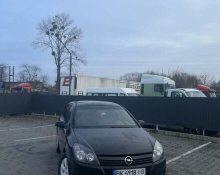 Чорний Опель Астра, об'ємом двигуна 1.6 л та пробігом 273 тис. км за 4000 $, фото 1 на Automoto.ua